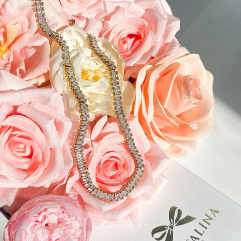 Collar Infinity White