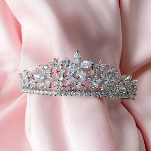 Tiara "Yasmin"